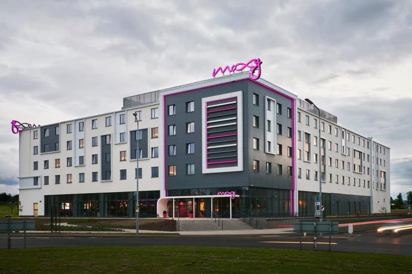 Moxy Edinburgh Airport